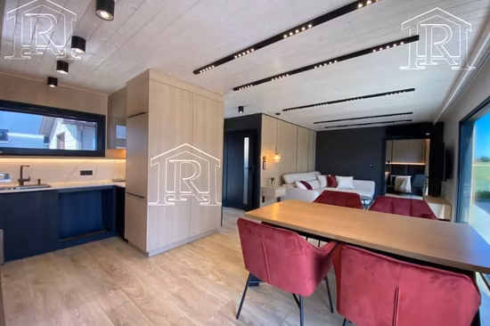 Expandable Prefabricated Portable Prefab Mobile Container Shipping House Tiny Home Modular Cabin Steel Structure Caravan Construction Villa Camp House
